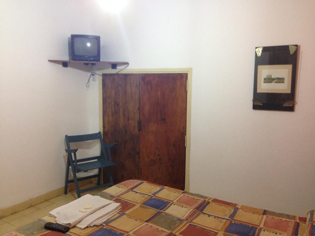 Hotel Gure Echea Villa Carlos Paz Eksteriør bilde